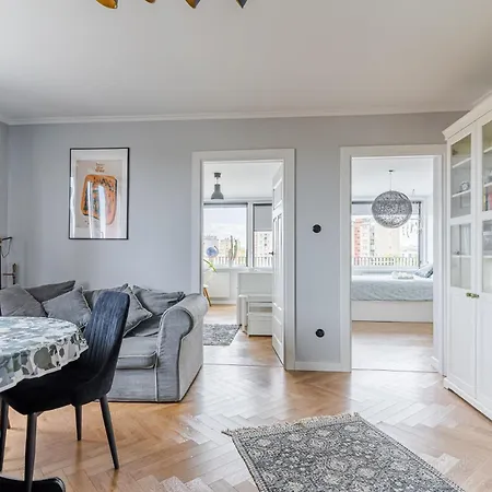 Apartament Leon & Lucy *